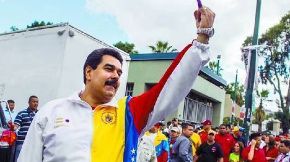 El chavismo sac� mas votos, pero la oposici�n gan� en las capitales