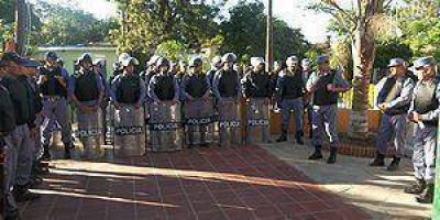 Redoblan presencia de efectivos policiales