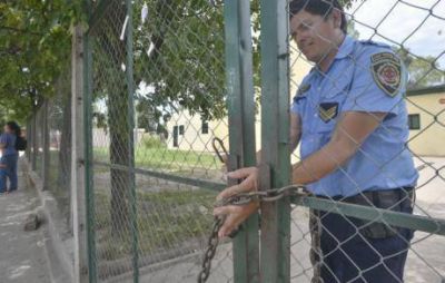 Por ley, quieren garantizar los servicios b�sicos