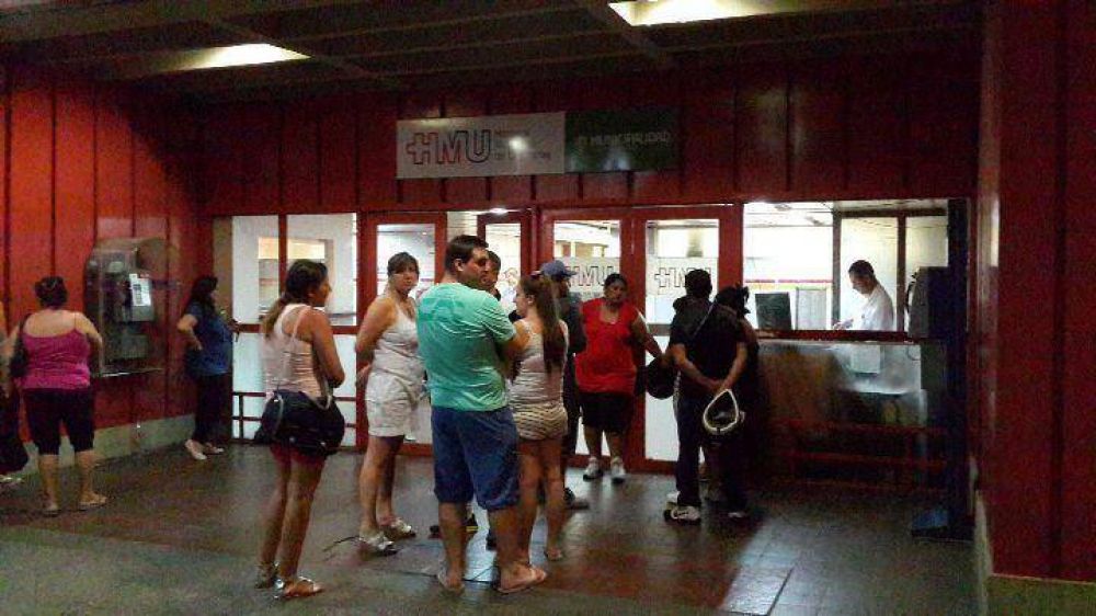 El de Urgencias, sin camas por el paro en salud provincial