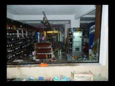 En Concordia hay protesta policial, saqueos a numerosos comercios y escenas de vandalismo
