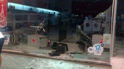 Confirmaron un muerto tras los saqueos en Concordia	 