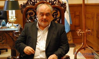 En medio de un caldeado ambiente pol�tico, Colombi y R�os se alistan para la asunci�n