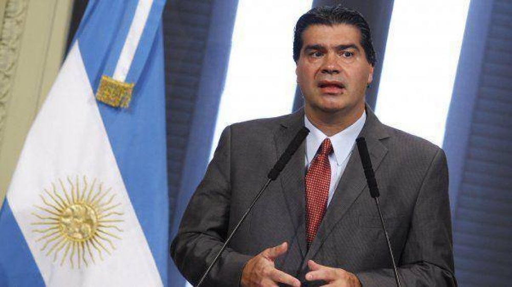 Capitanich ve "intencionalidad pol�tica" y anunci� "sindicalizaci�n" policial