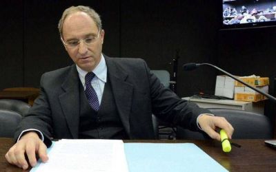 La Justicia pide investigar a polic�as y agitadores por sedici�n