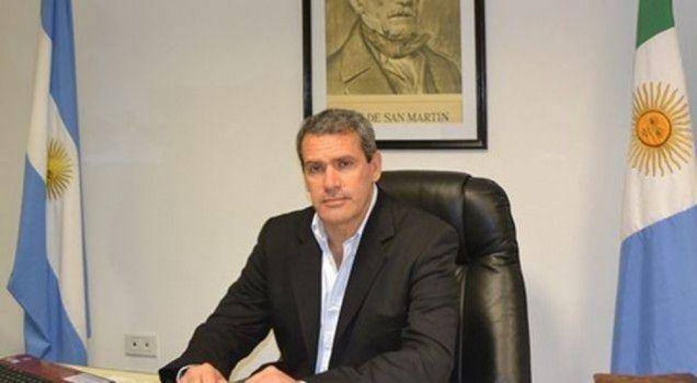 Corregido llama a "defender la institucionalidad"