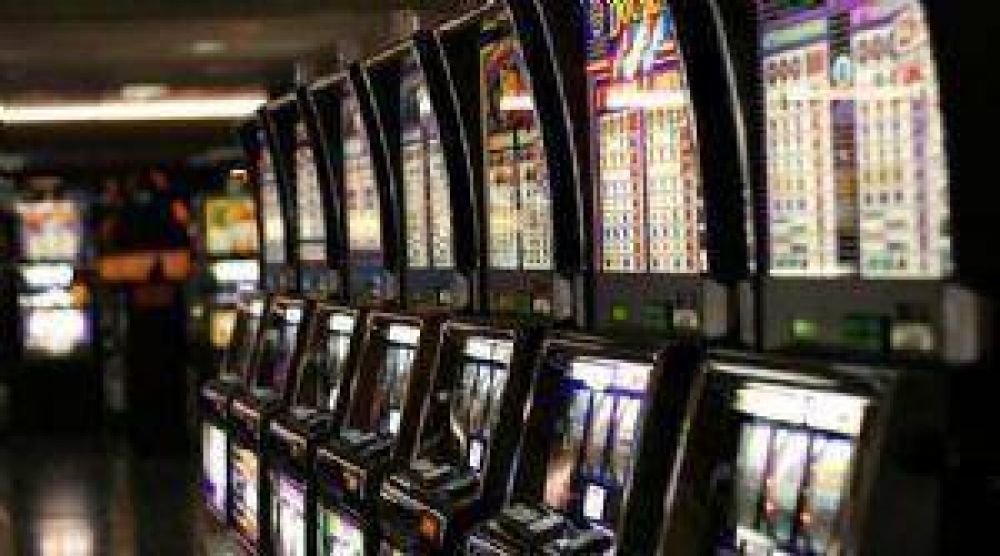Empleados del Casino reclaman adicional