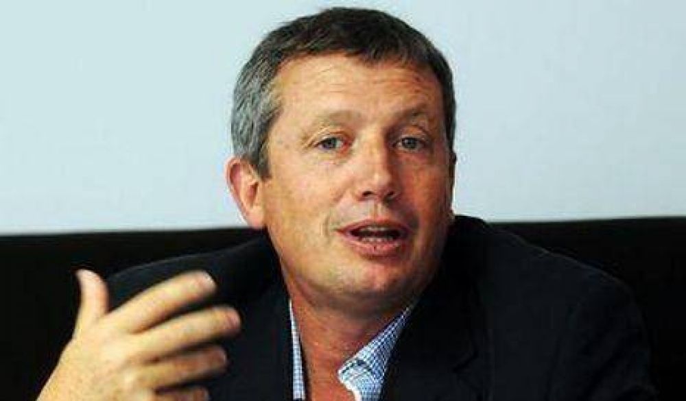Monz� resalt� la reforma electoral porte�a