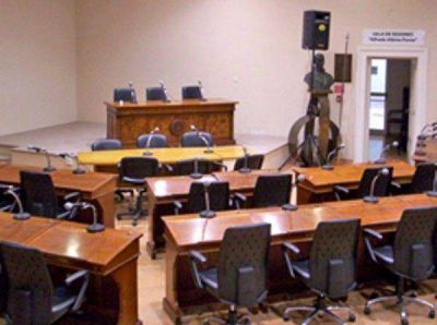 Asumir�n los nuevos concejales en una sesi�n con mucho por debatir