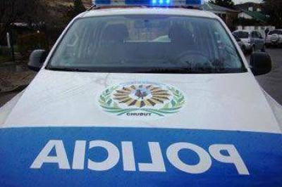INTENTOS DE SAQUEOS FUERON FRUSTRADOS POR LA POLIC�A EN TRELEW