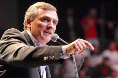 Morales: �el gobierno es el primer responsable de poner a los argentinos en medio de la interna del PJ�