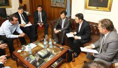 Misi�n a China: El Gobierno avanza en el financiamiento para viviendas