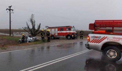 Muri� un periodista deportivo en un accidente en la ruta 10