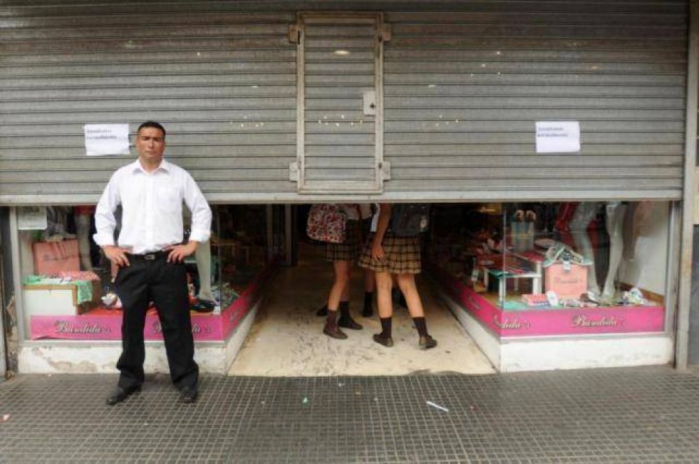 Comercios y s�per no abrir�n si no hay seguridad
