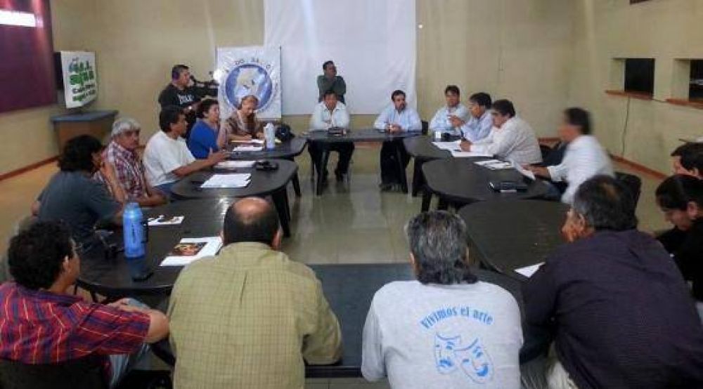 Caleta Olivia avizora un verano complejo en la provisi�n de agua potable