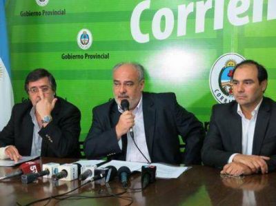 Ricardo anunci� un plus de $300 y un adicional de 600 a partir de enero