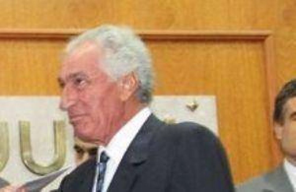 Renunci� el secretario de Seguridad