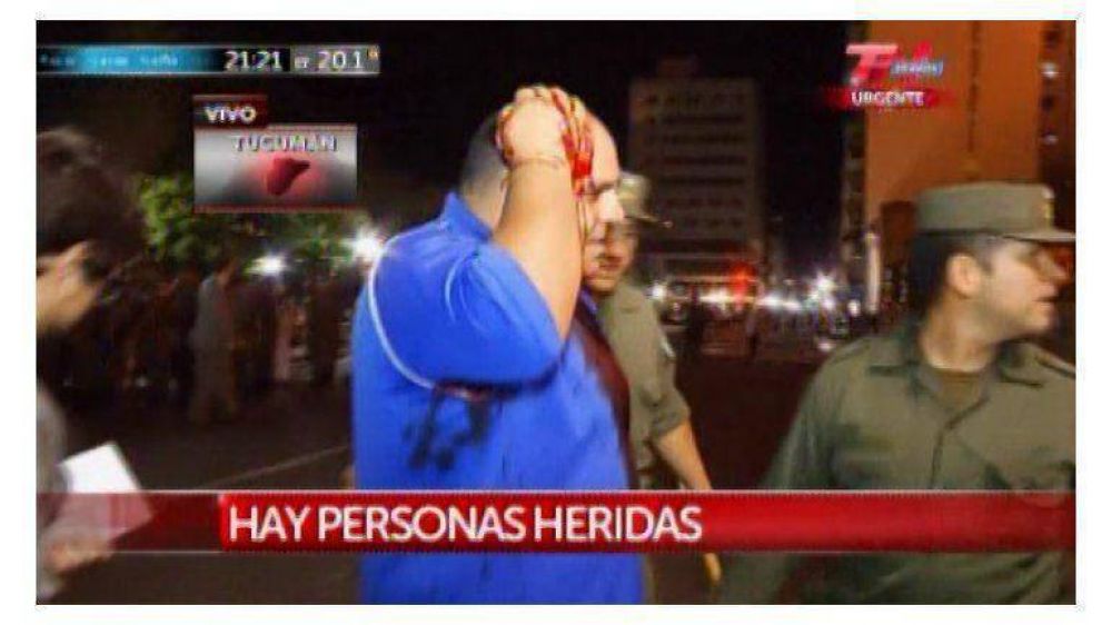 Heridos y tensi�n en una marcha frente a la Gobernaci�n tucumana