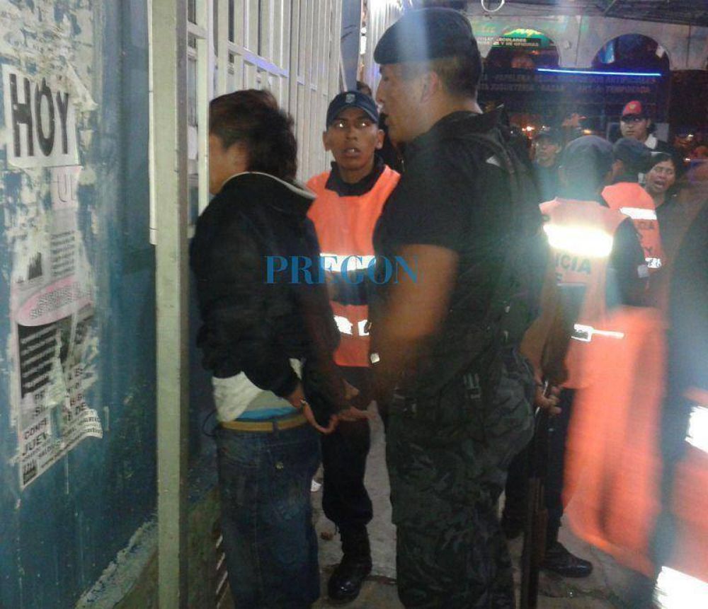 Detenido cuando pretend�a robar en una papelera