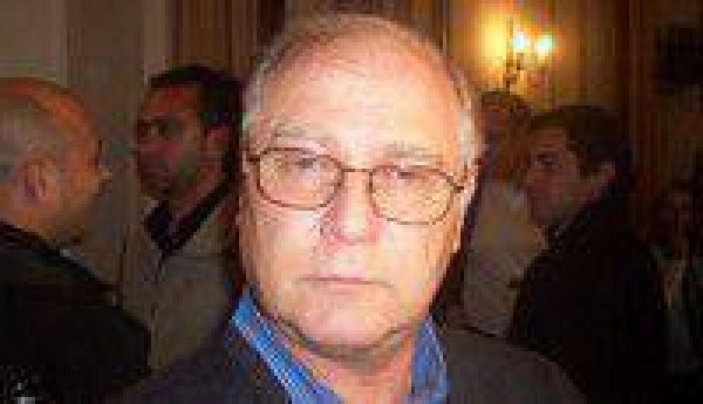 Jenefes: �debemos reconocer que existe inflaci�n y que afecta el bolsillo de los trabajadores�
