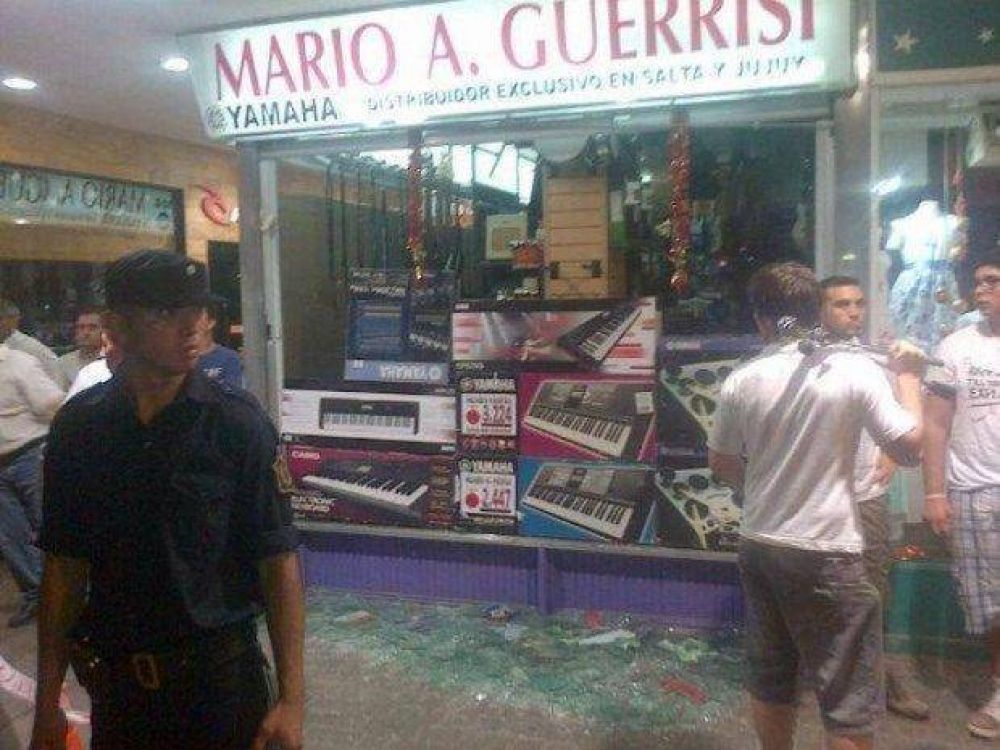 Los detenidos por los incidentes en Salta podr�an ser imputados por hurto calamitoso y robo en banda