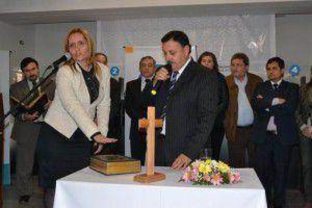 Asumieron nuevas autoridades municipales