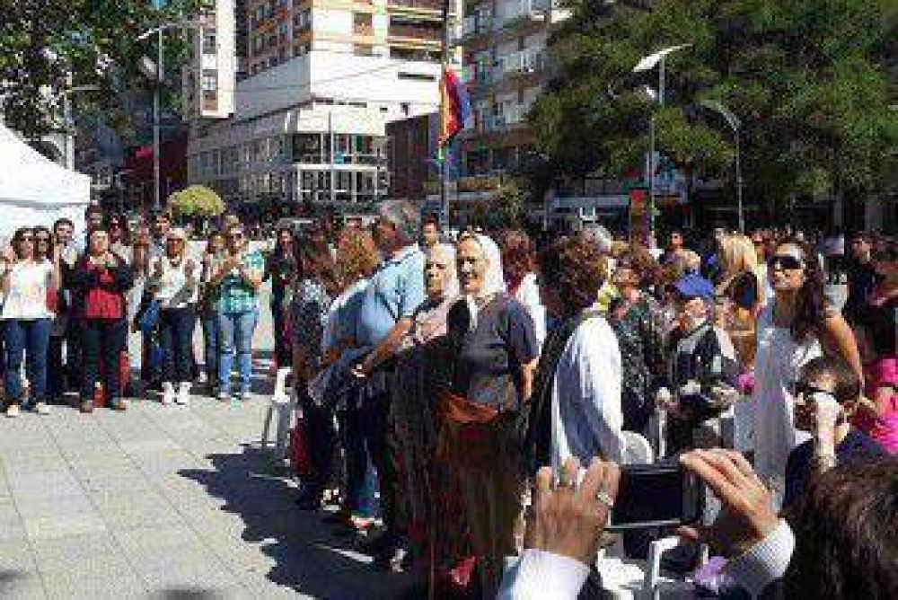 Mar del Plata celebr� el D�a de los Derechos Humanos