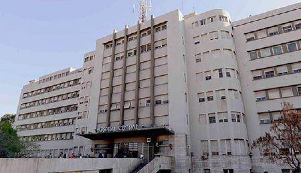 El Hospital Central realiz� el tercer trasplante renal del 2013