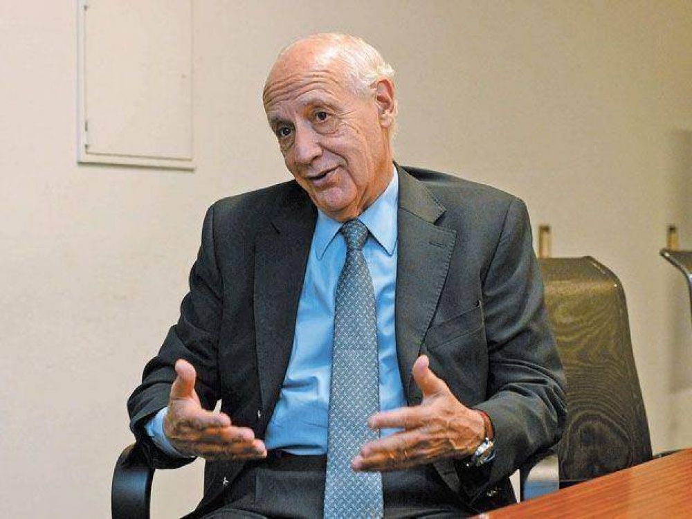 Lavagna lo dijo: �Con devaluaci�n y d�lar alto no es suficiente�
