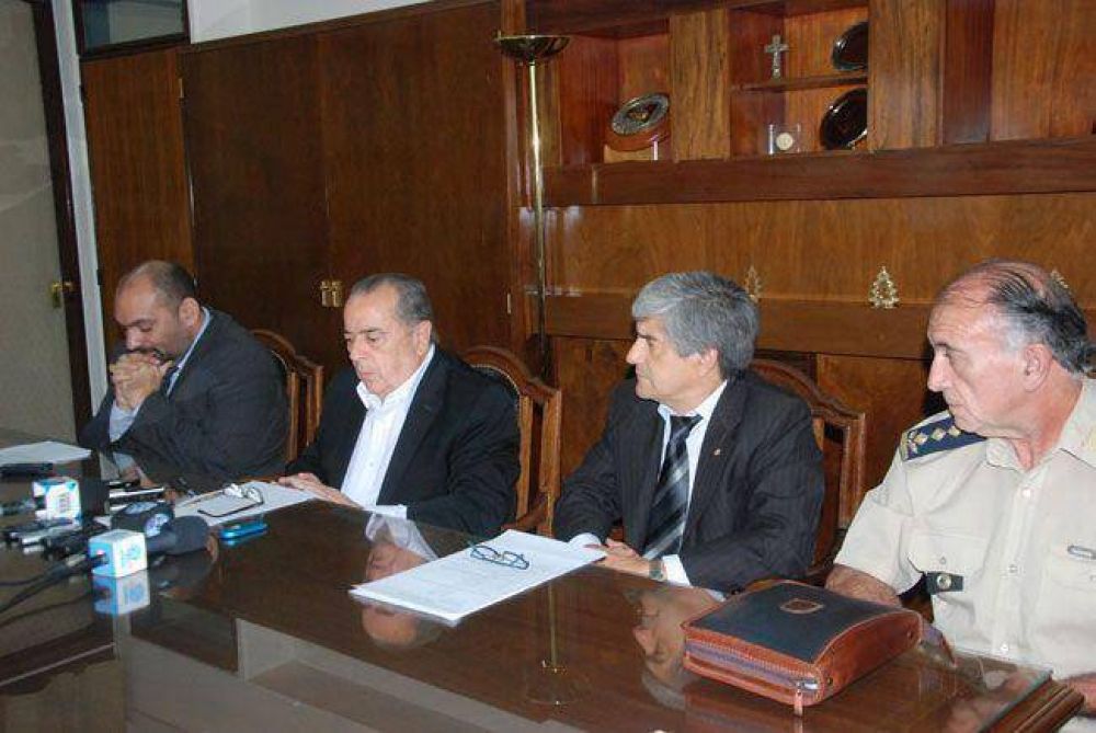 Jorge hizo un llamado a la polic�a para continuar con la paz social en la provincia