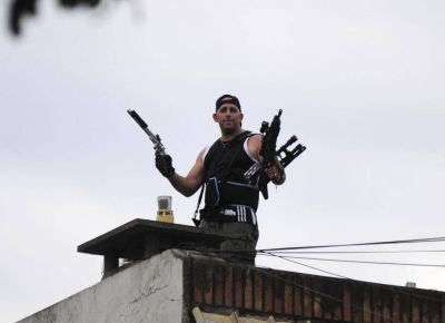 Una horda arras� un mayorista en Famaill�
