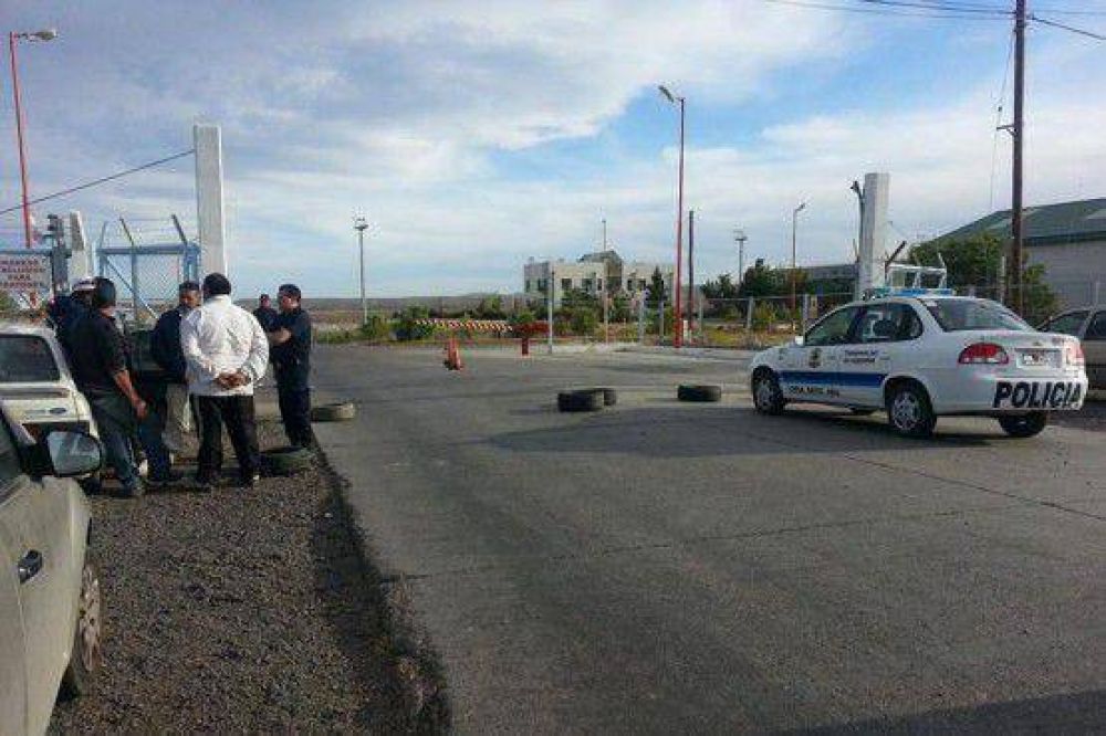 Levantaron el paro en el acceso a Caleta Paula