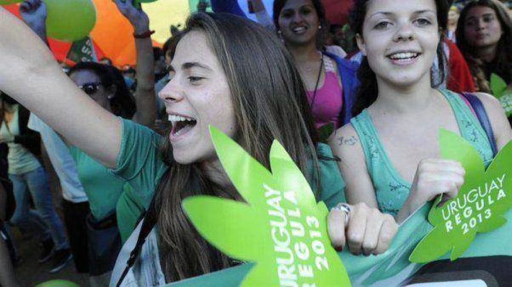 Uruguay: legalizan la venta y la producci�n de marihuana