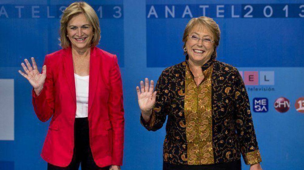 Bachelet y Matthei debatieron con la vista puesta en la Constitucin