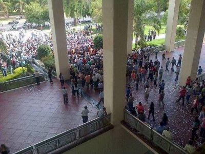 UPCN pide una reuni�n para discutir salarios y un plus de $1.500