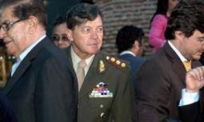 La Casa Rosada sali� a respaldar al jefe del Ejercito, Cesar Milani