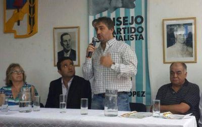 El peronismo de Vicente L�pez present� a su lista de unidad