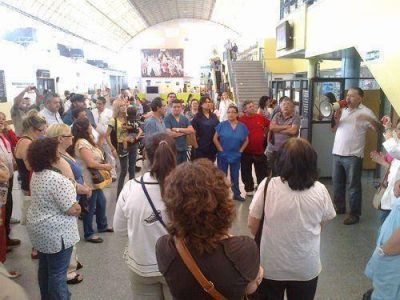 ATE zona norte realiz� una asamblea en el hospital de Vicente L�pez