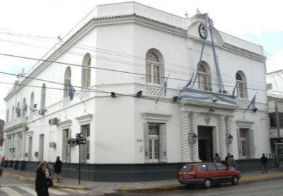 Z�ccaro confirm� cambios en el gabinete para lograr una �municipalidad m�s abierta y transparente�