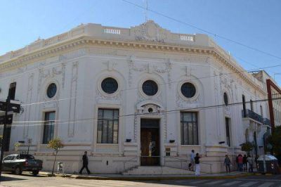 La Municipalidad present� una denuncia penal contra un diputado de CF