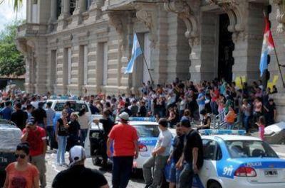 Ahora, nombres, apellidos y jerarqu�as