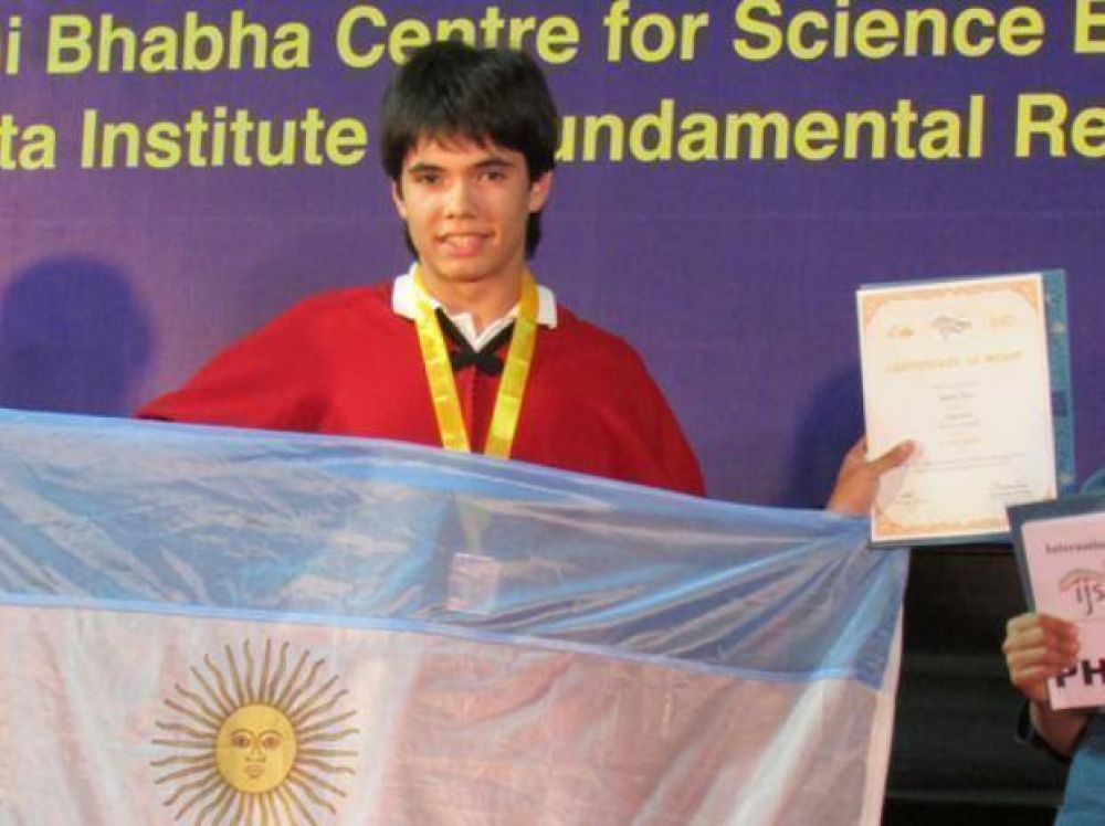 Un alumno del Poli, bronce en la olimp�ada mundial de ciencias