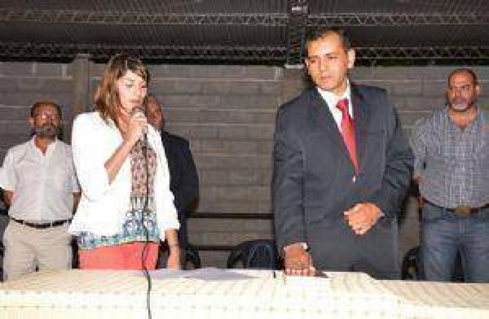 Mutqu�n: Carlos Luna asumi� la intendencia