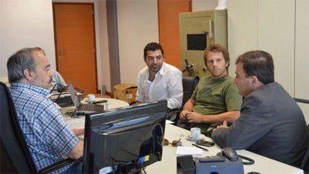 Legisladores har�n uso del voto electr�nico en el 2014