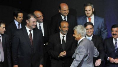 El Gobierno, preocupado por la relaci�n Polic�a-sociedad
