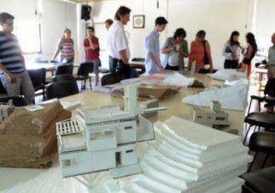 Alumnos crean sus propias residencias 