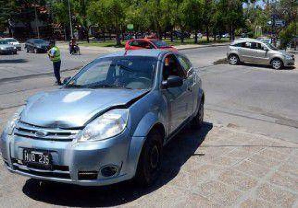 Ma�ana de accidentes en el centro 