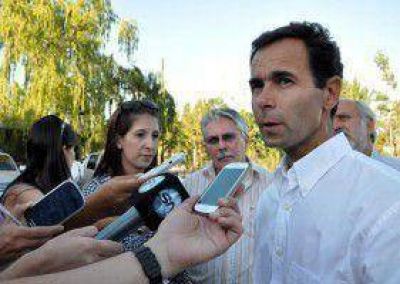 El gobierno neuquino aument� sueldos en hospitales