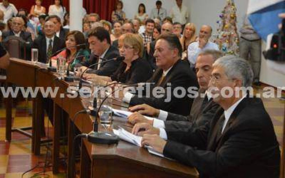  Asumieron los nuevos concejales en el HCD de Saavedra