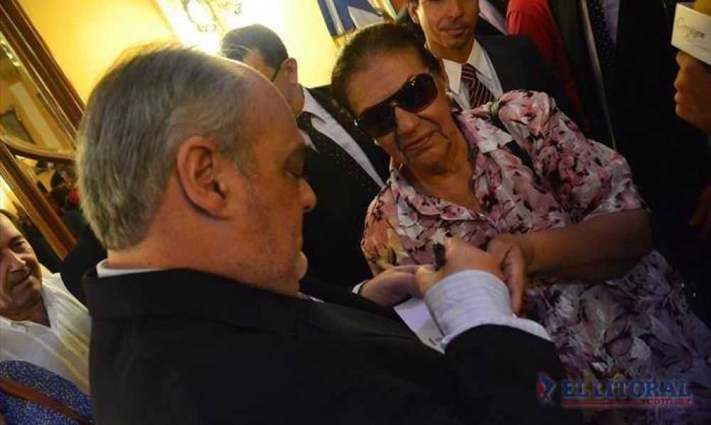 Ricardo pidi� que Naci�n se comprometa con la realidad financiera de las provincias